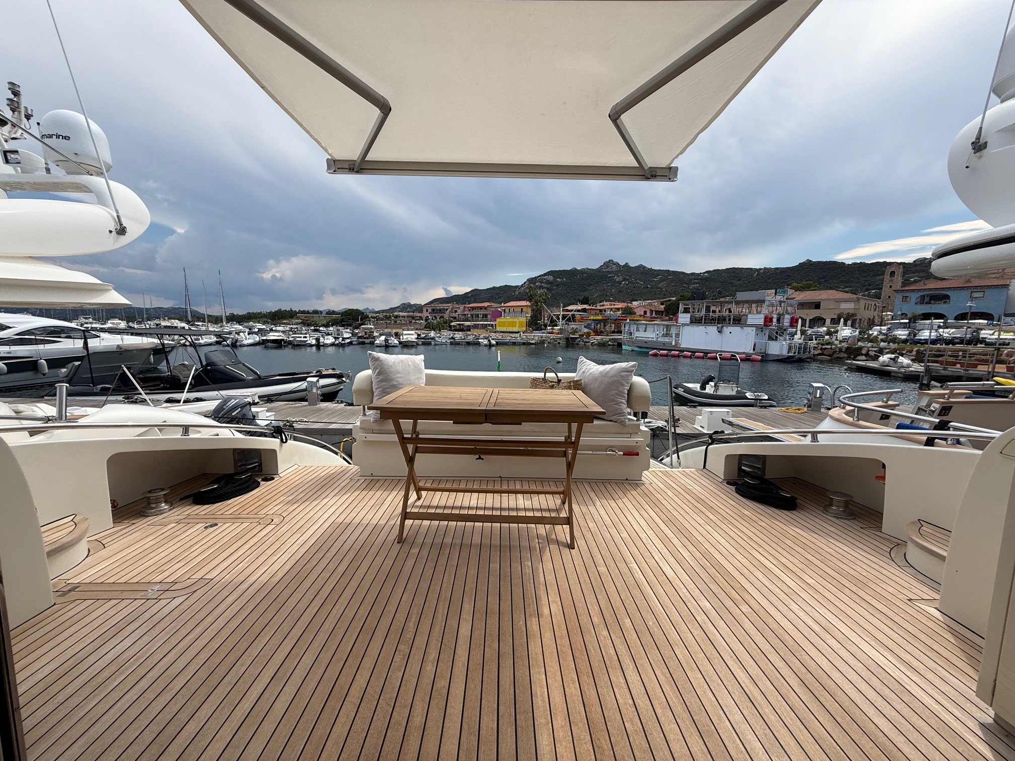 AB YACHTS – 68 HT
