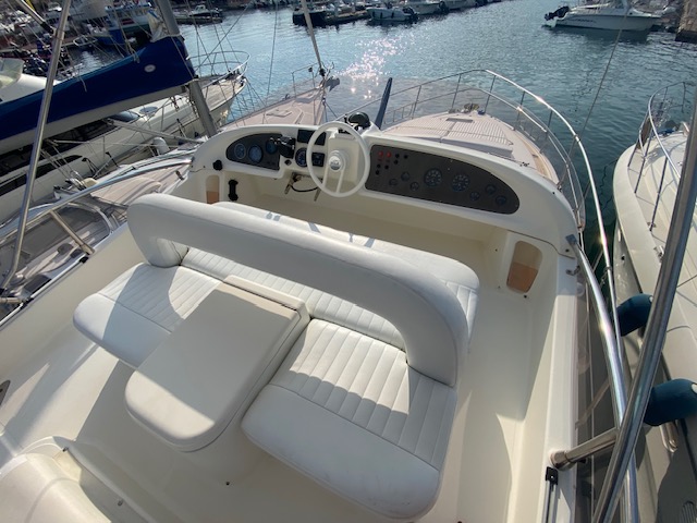AZIMUT 40 FLY