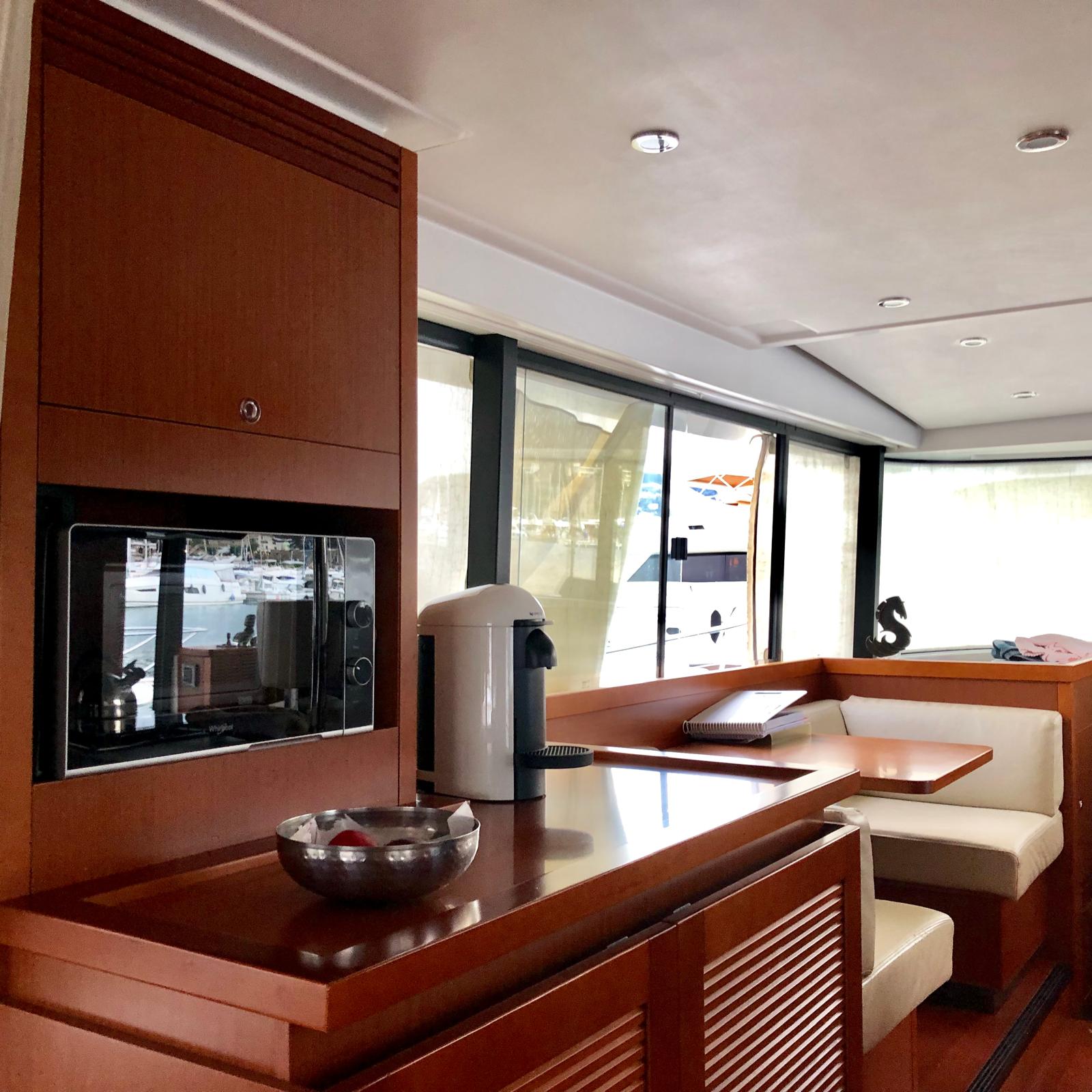 BENETEAU SWIFT TRAWLER 50