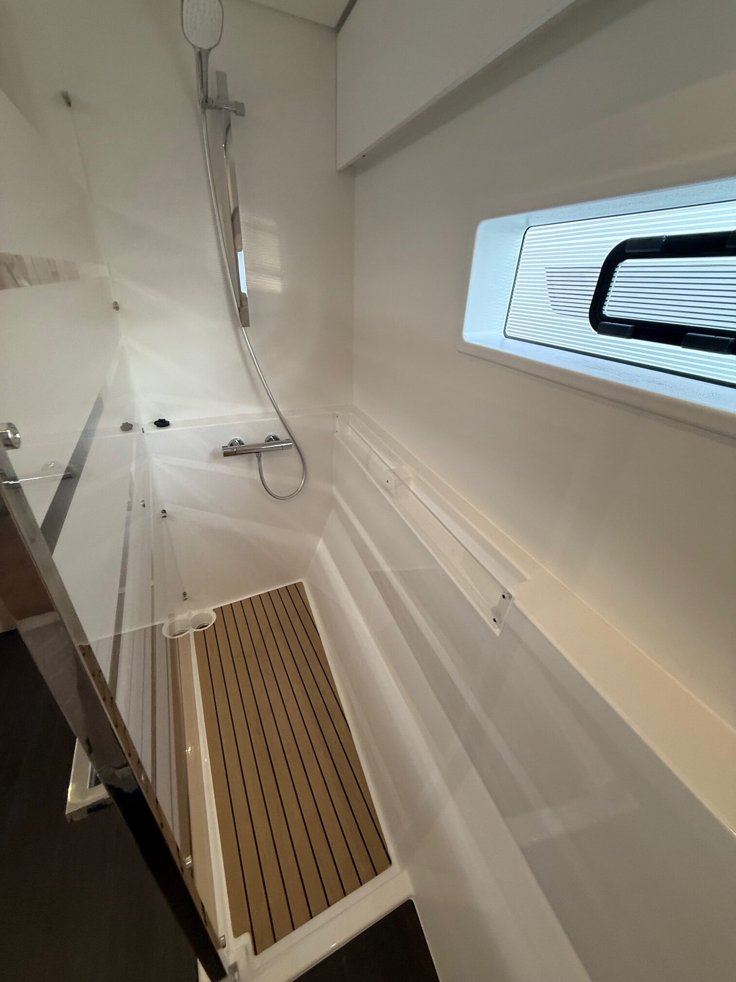 FOUNTAINE PAJOT AURA 51