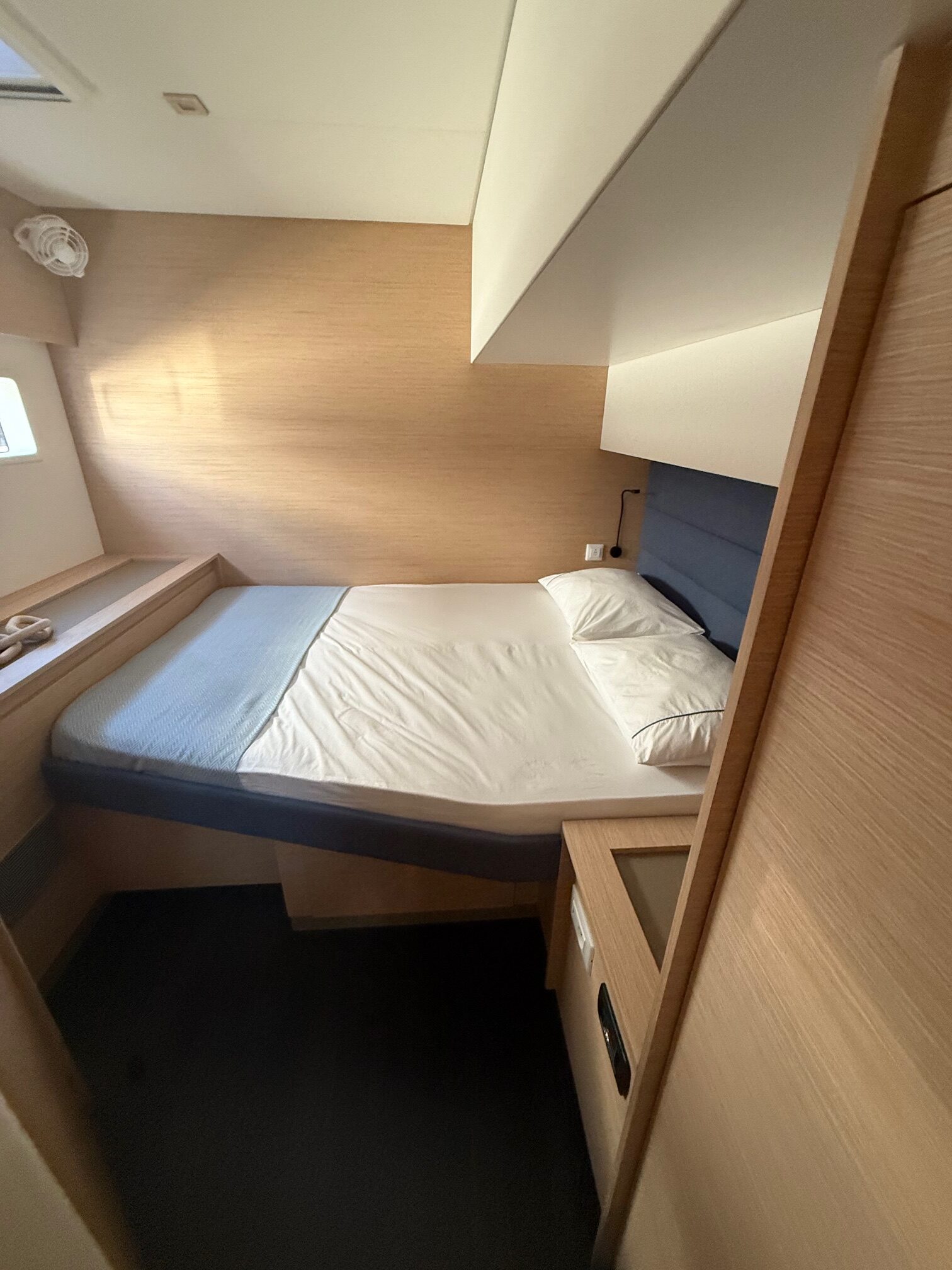 FOUNTAINE PAJOT AURA 51