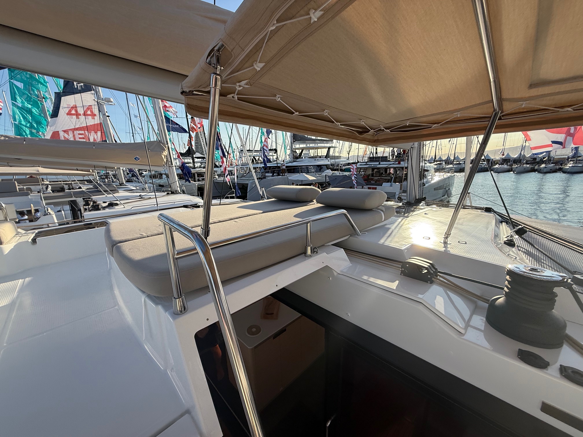 FOUNTAINE PAJOT AURA 51