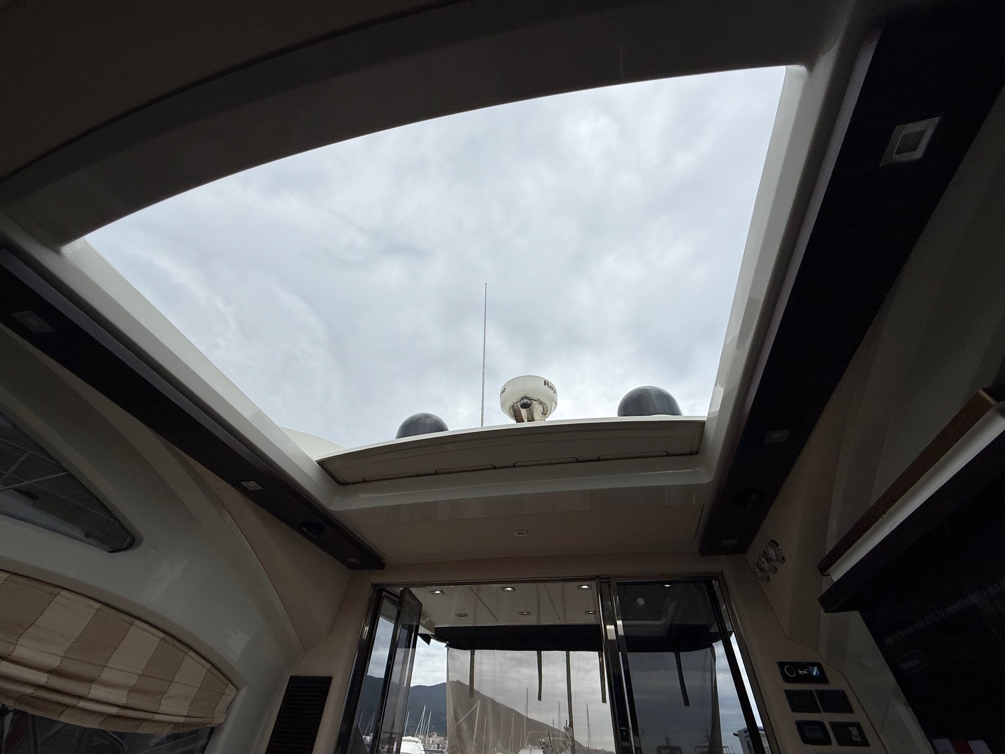 AZIMUT 43S