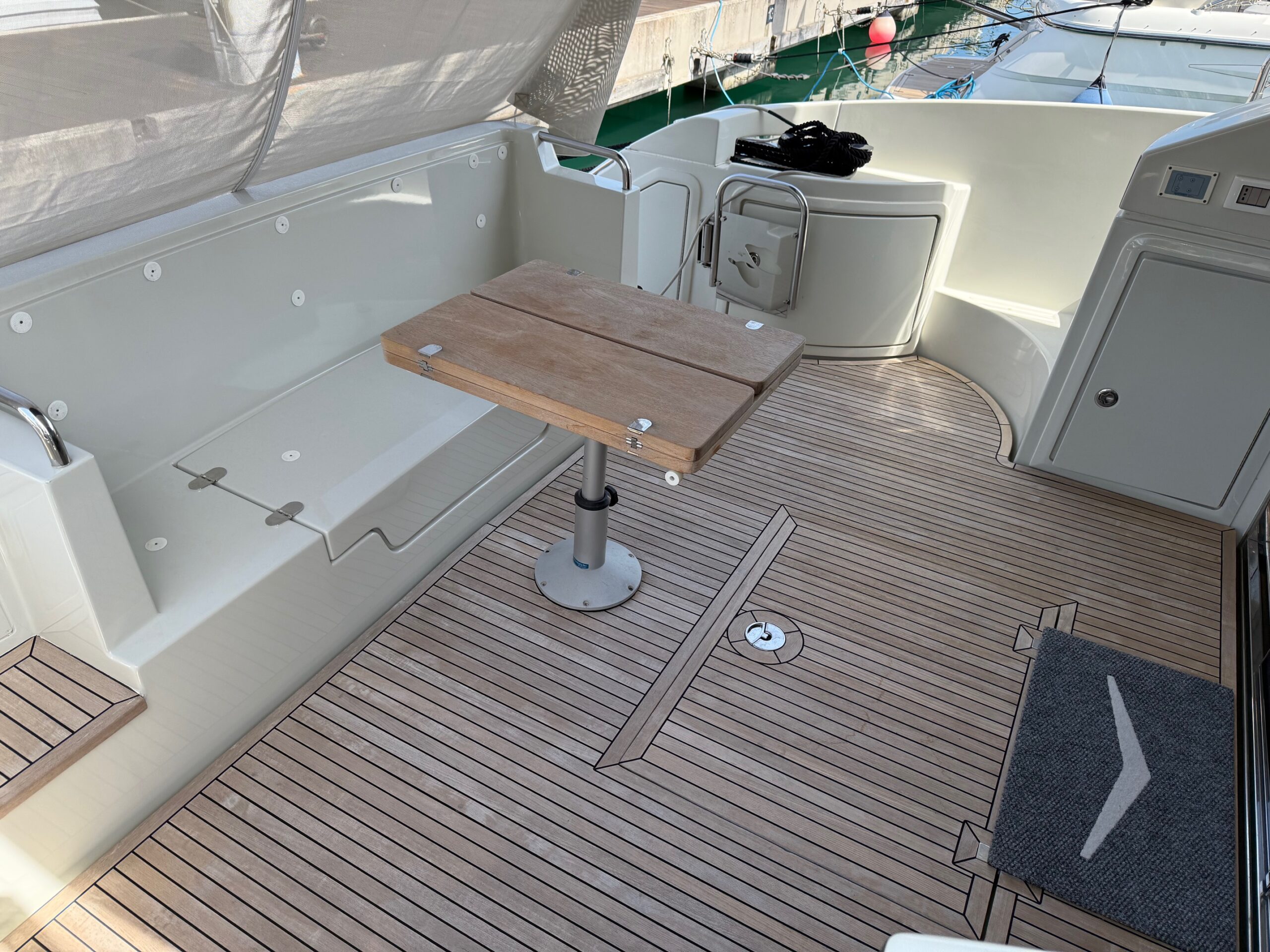AZIMUT 43S
