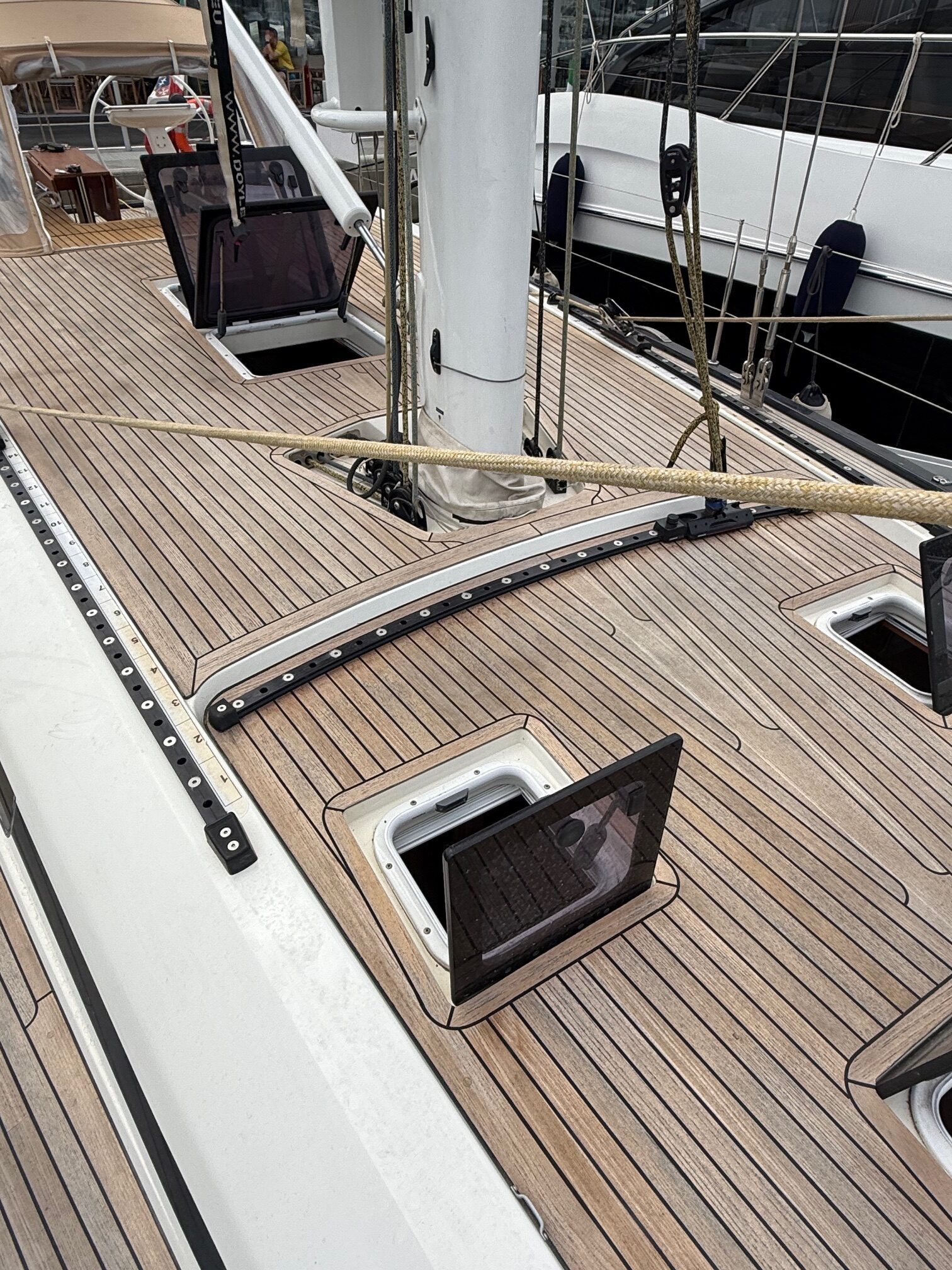 NAUTOR SWAN 48