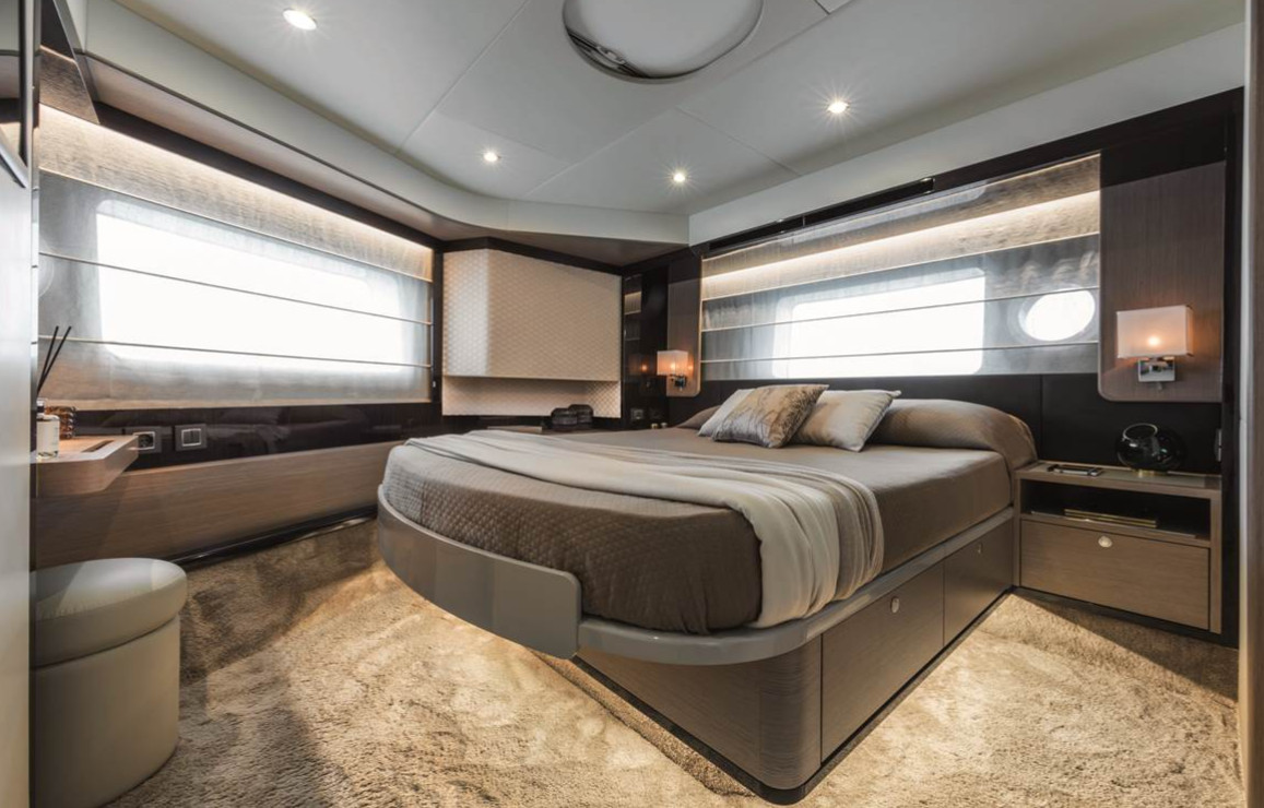 ABSOLUTE NAVETTA 48