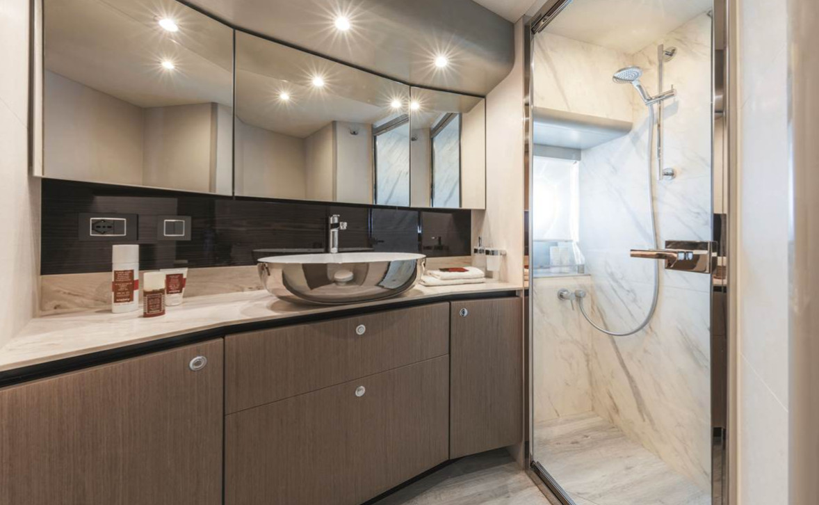 ABSOLUTE NAVETTA 48