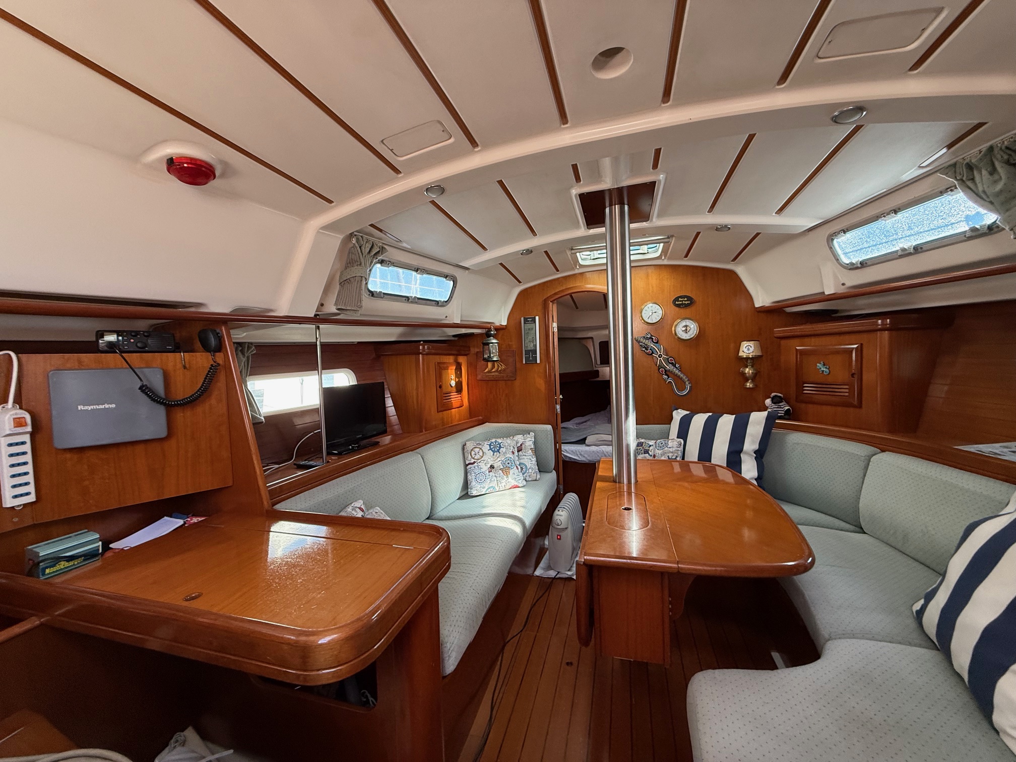 OCEANIS 361 CLIPPER