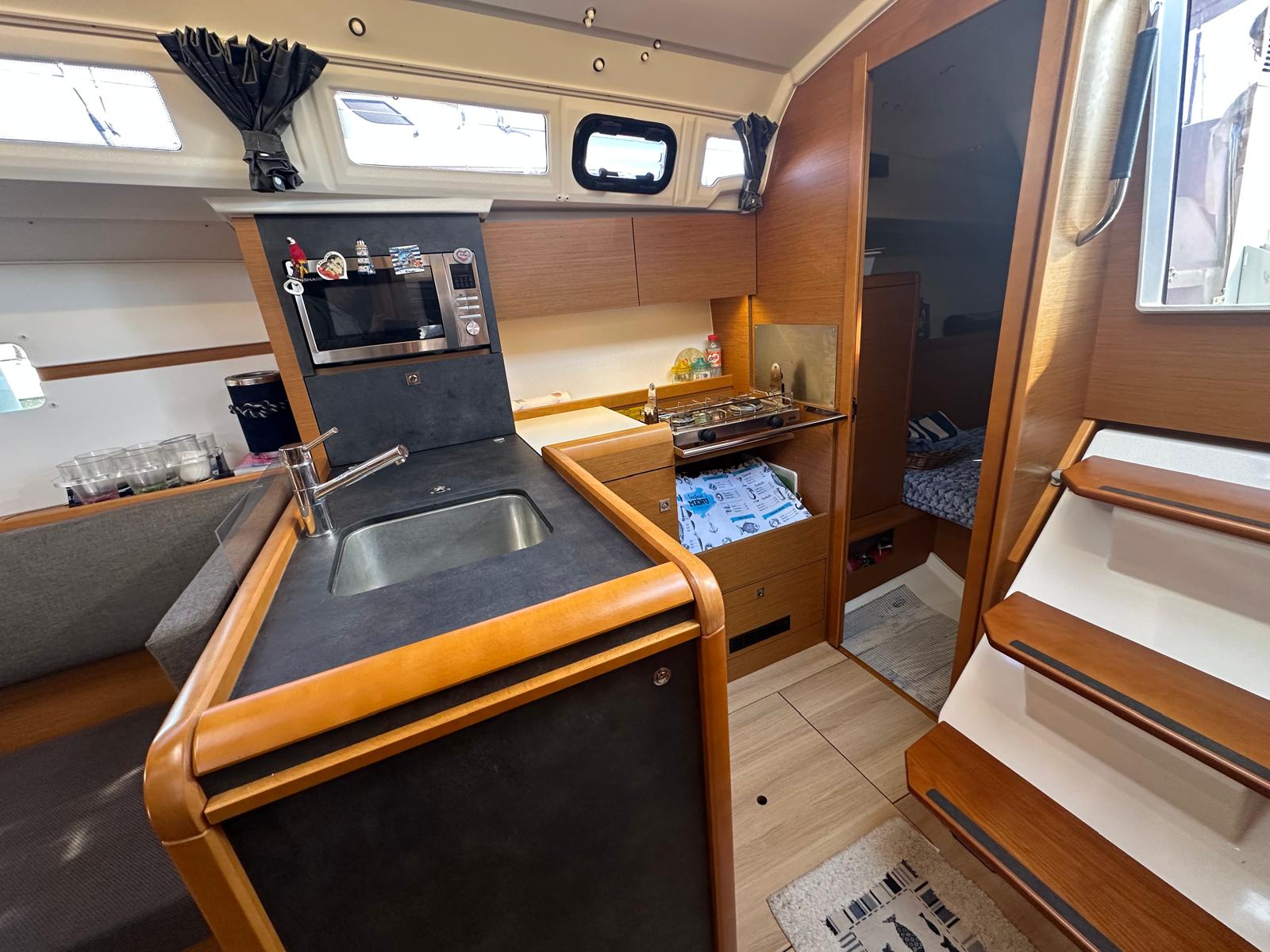 SUN ODYSSEY 349