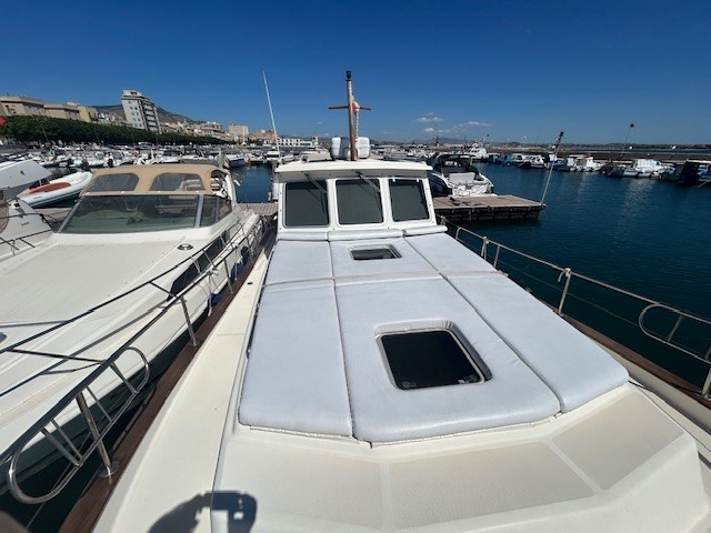 MENORQUIN 120