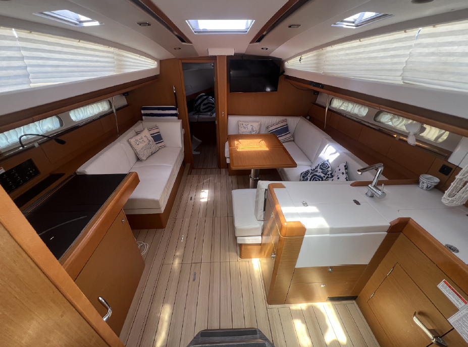 JEANNEAU 41 DS
