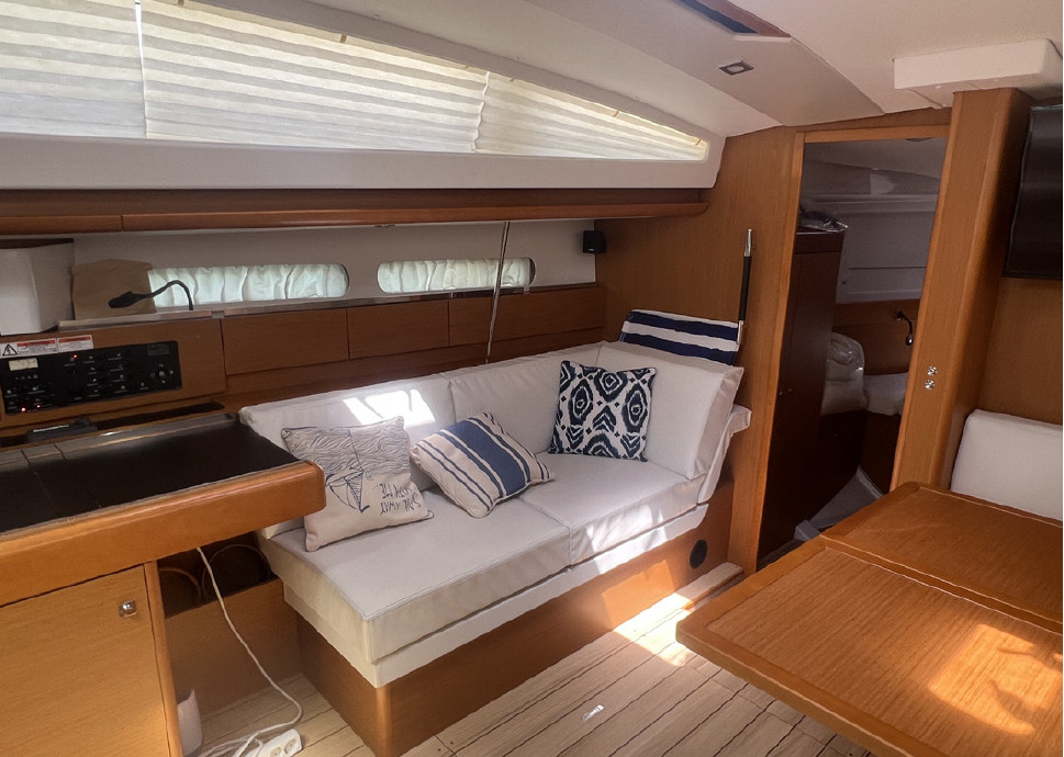 JEANNEAU 41 DS