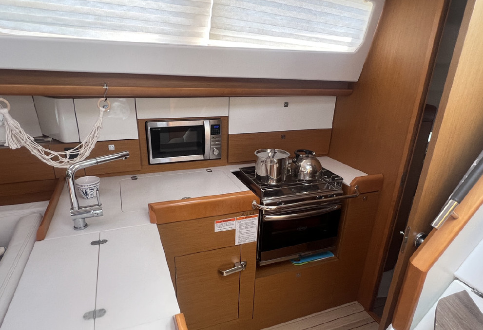 JEANNEAU 41 DS