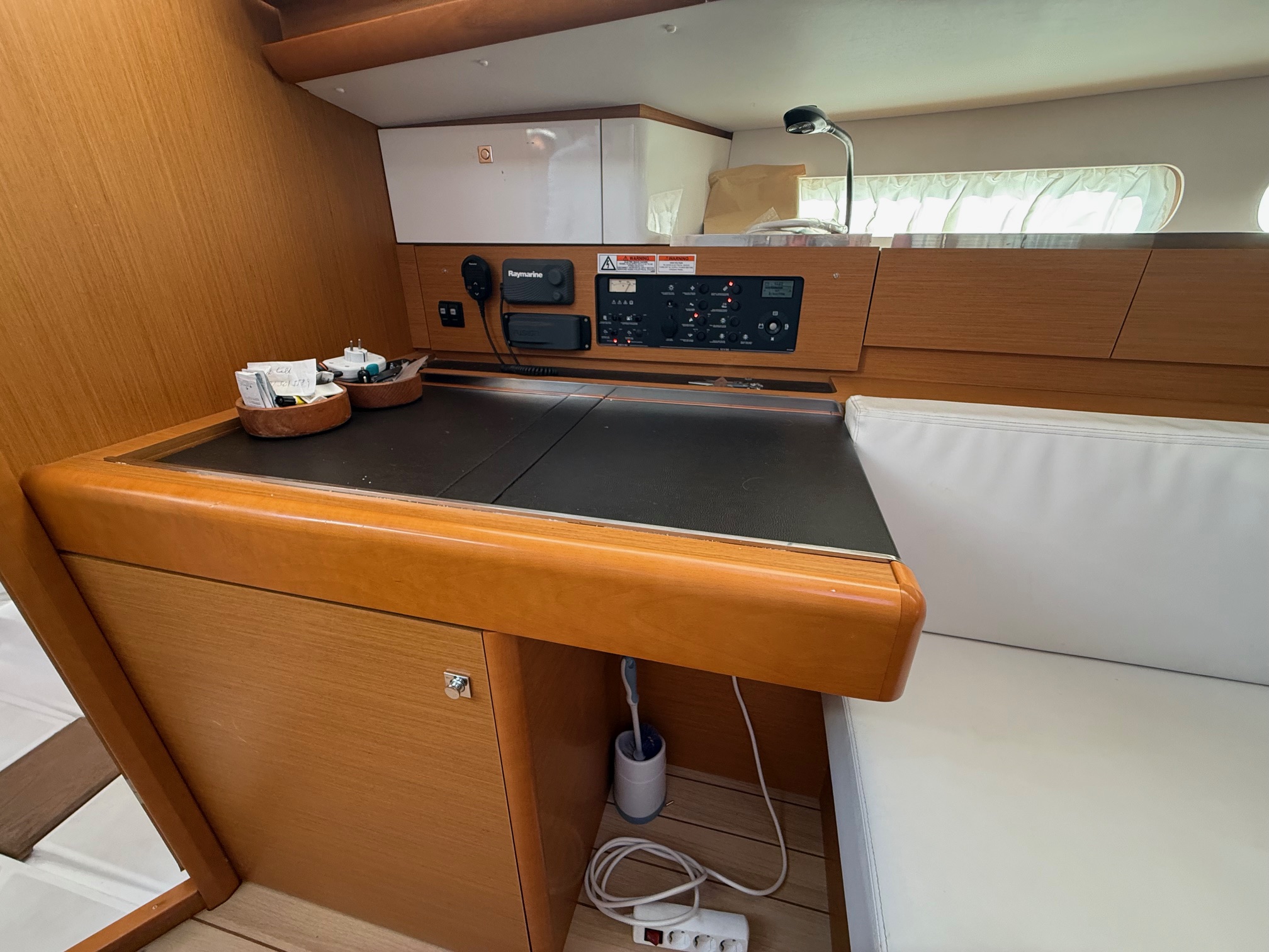 JEANNEAU 41 DS