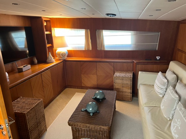 CASTAGNOLA 24M