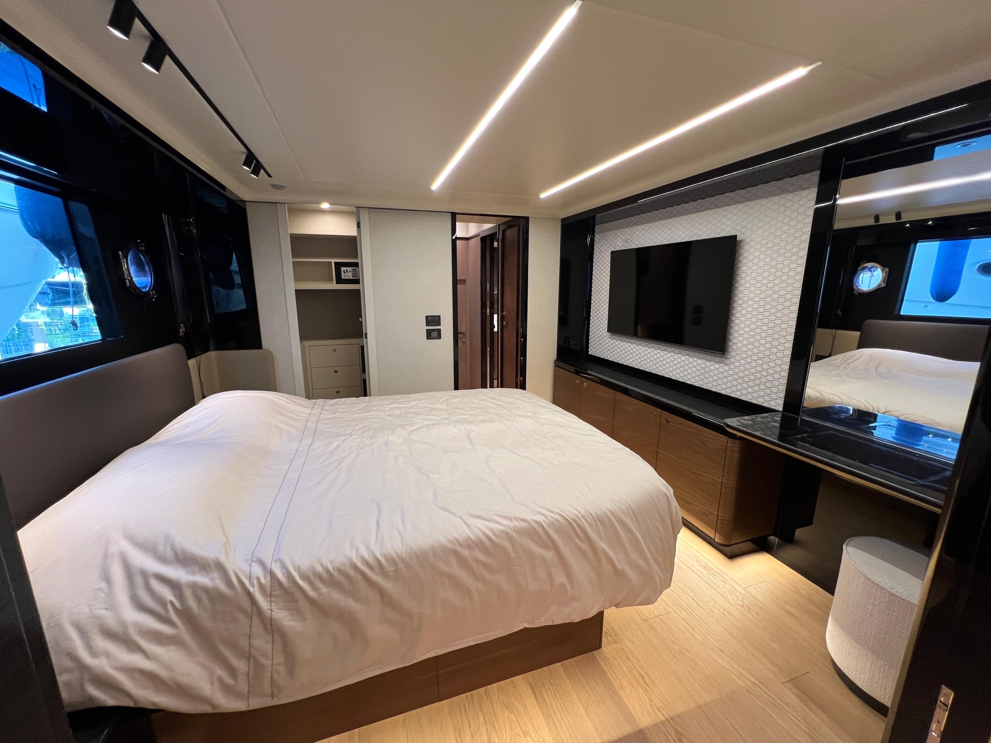 ABSOLUTE NAVETTA 64