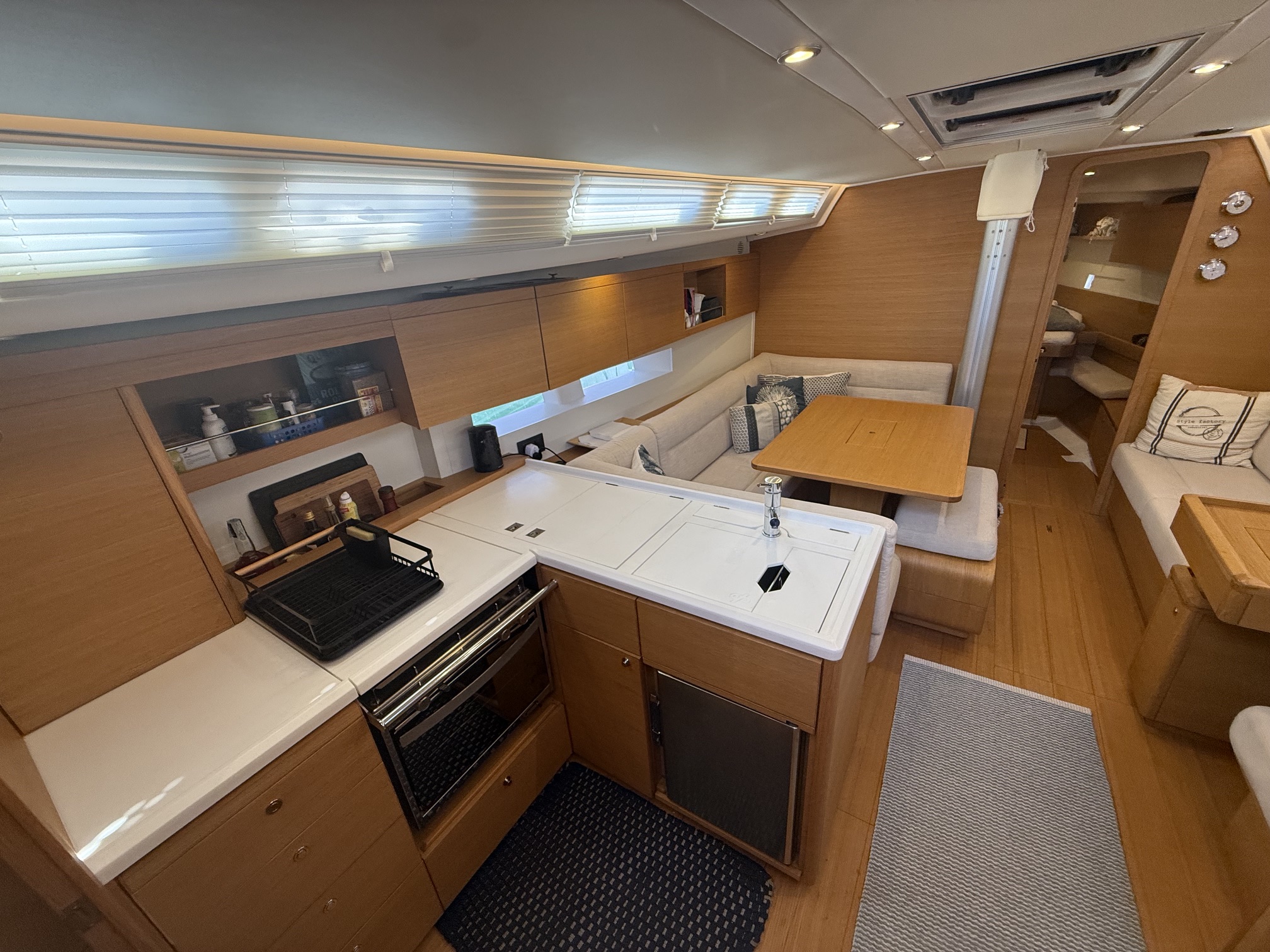 GRAND SOLEIL 43