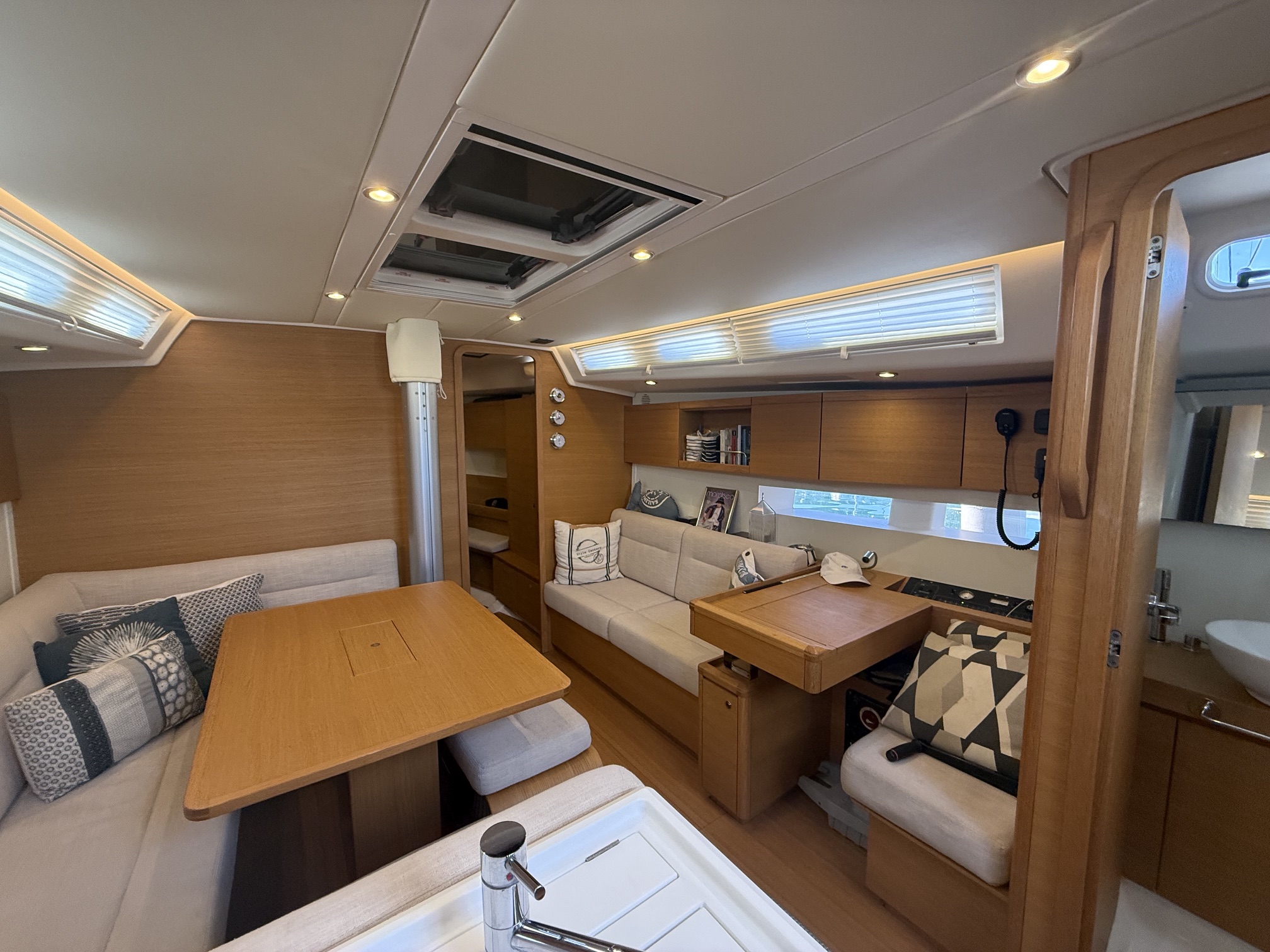 GRAND SOLEIL 43