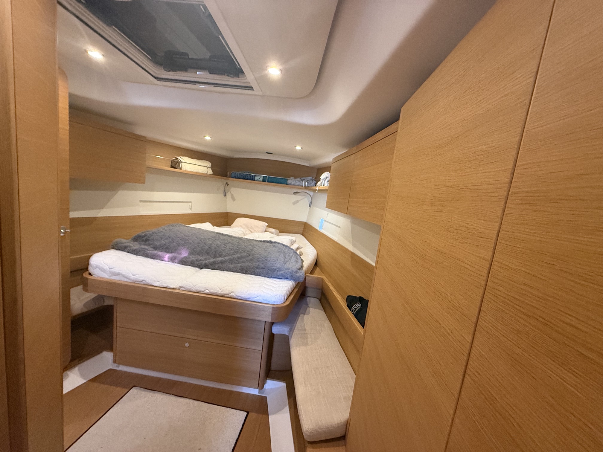 GRAND SOLEIL 43