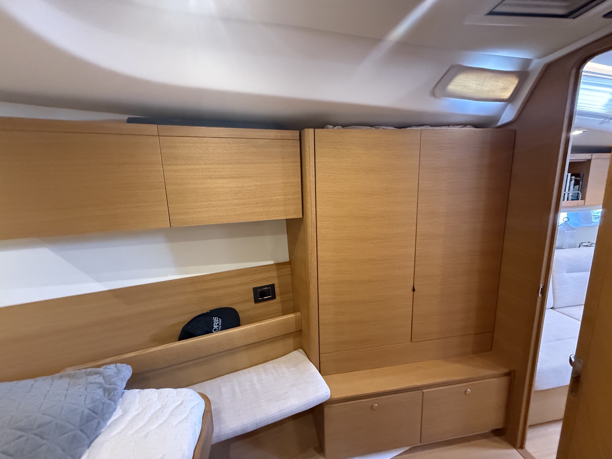GRAND SOLEIL 43