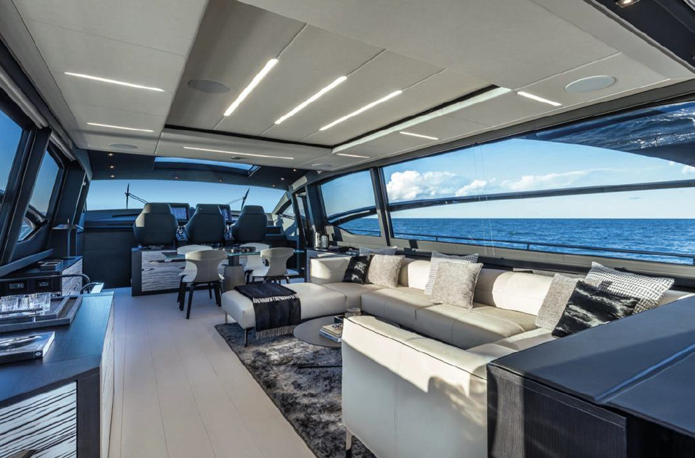 PERSHING 8X