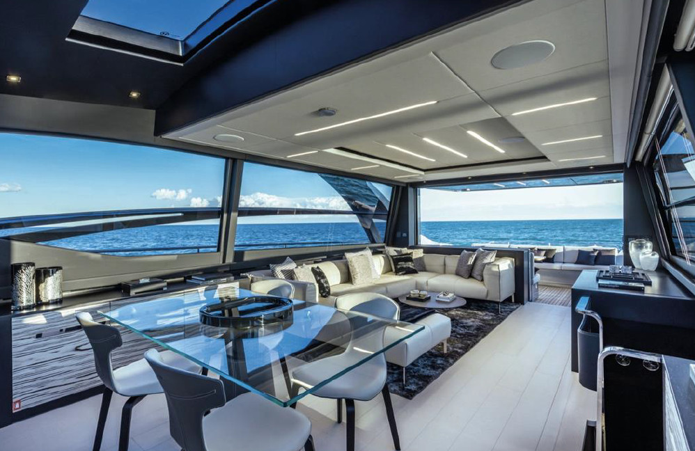PERSHING 8X