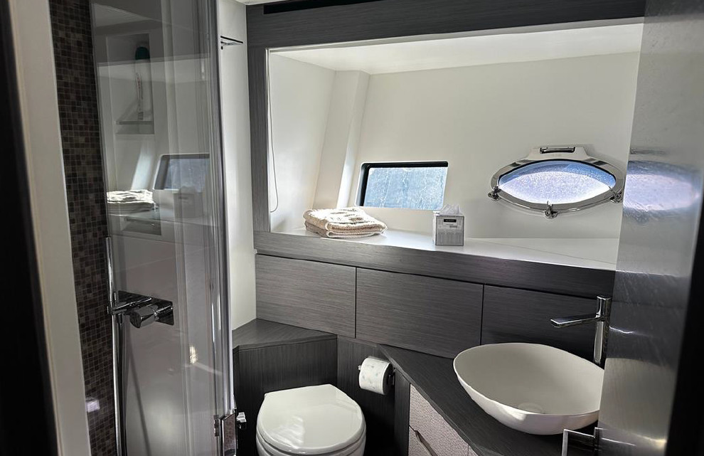 PERSHING 8X