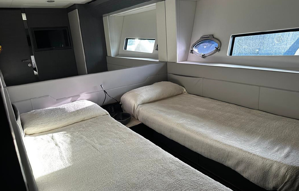 PERSHING 8X
